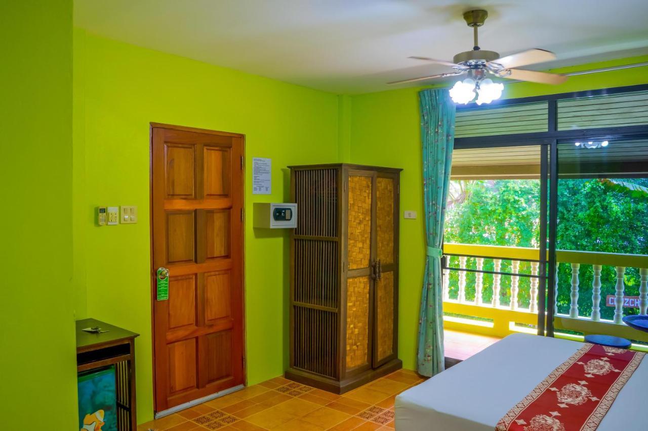 Chez Charly Bungalow Nai Yang Екстер'єр фото
