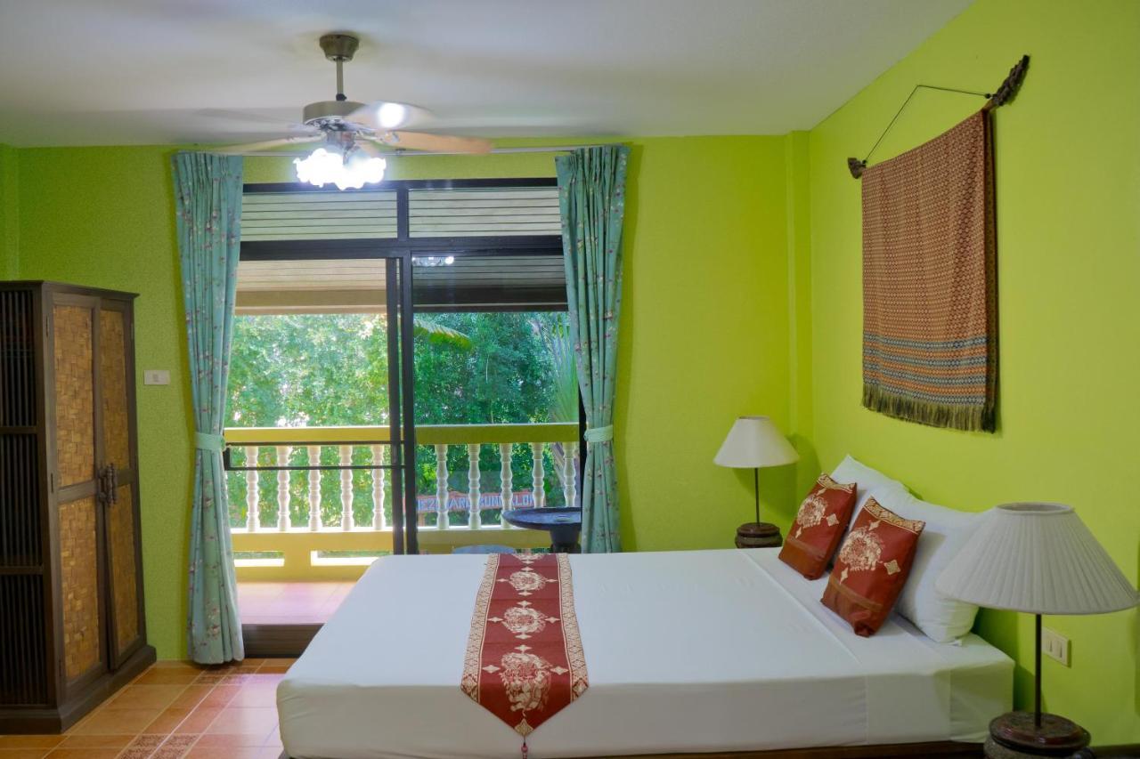 Chez Charly Bungalow Nai Yang Екстер'єр фото