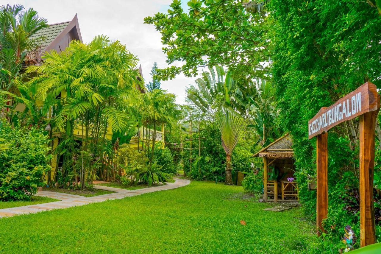 Chez Charly Bungalow Nai Yang Екстер'єр фото
